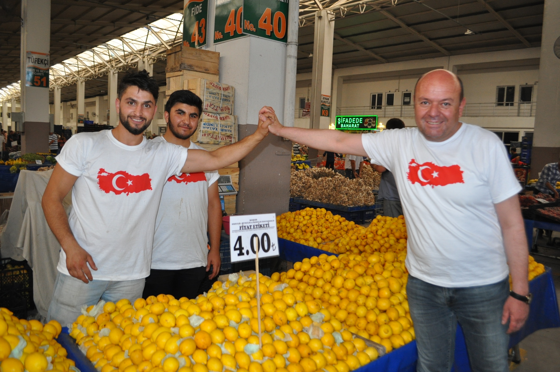 Nevşehir’de pazarcı esnafının 15 Temmuz hassasiyeti