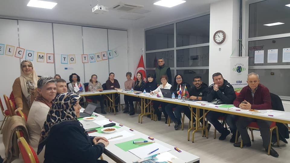 Dijital Çağda Sağlıklı Vücut ve Zihin İçin Okul Eğitimi konulu Proje,Nevşehir’de sürüyor