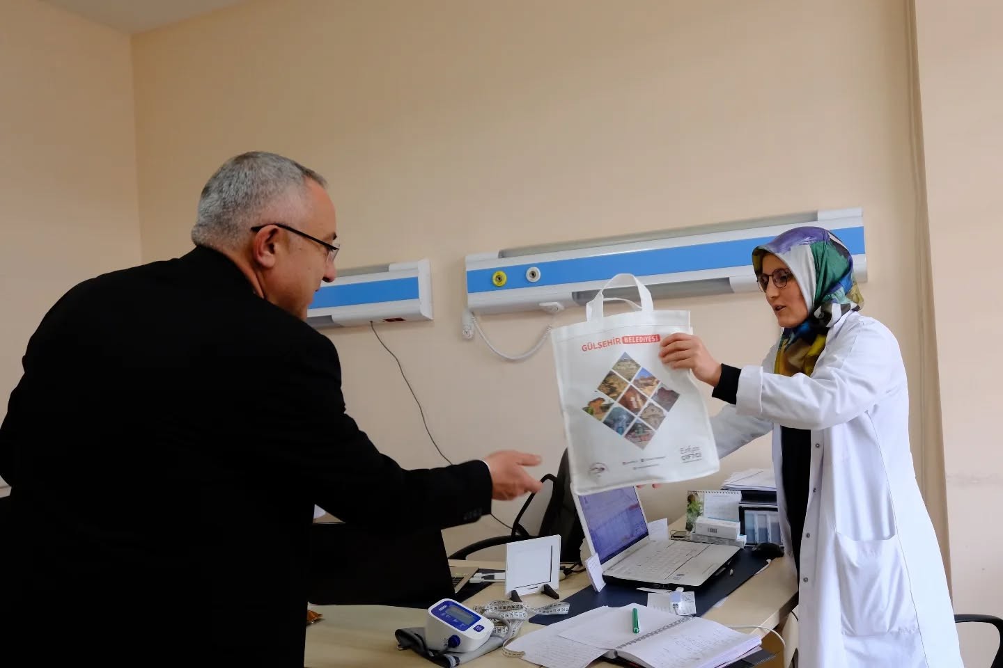 Başkan Çiftci, Sağlık Çalışanlarının 14 Mart Tıp Bayramlarını Kutladı