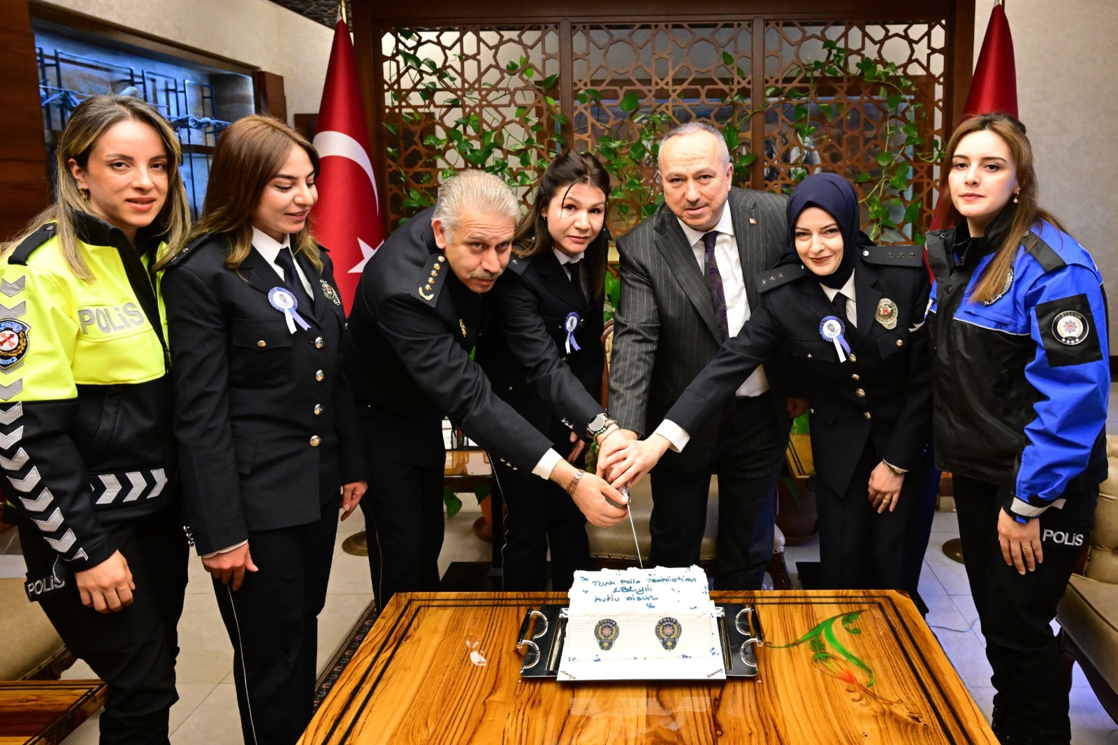 Vali Fidan,  Emniyet Müdürlüğü Personelini Kabul Etti