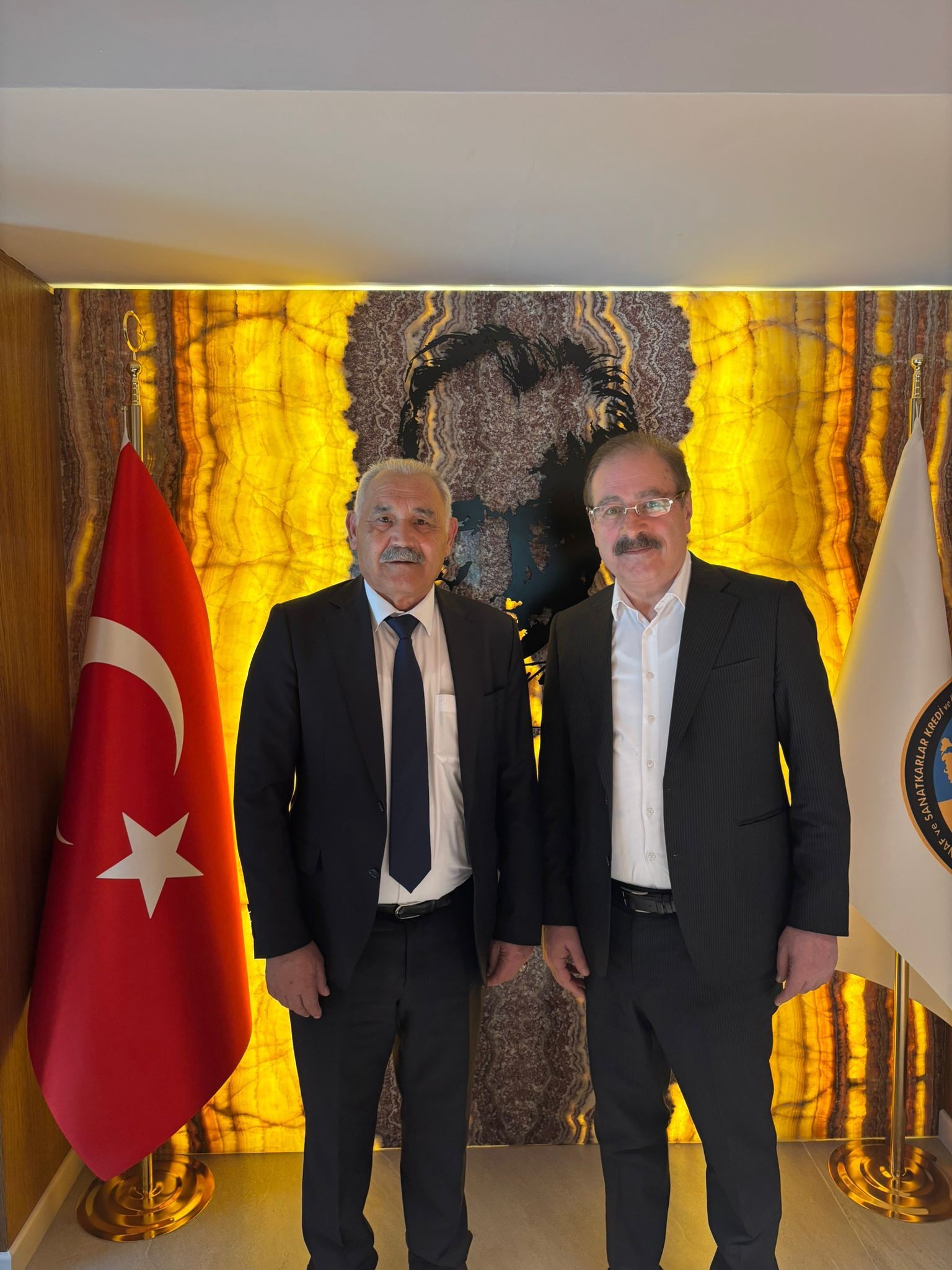 Pınarbaşı TESKOMB Genel Başkanı Akgül'ü Ziyaret Etti