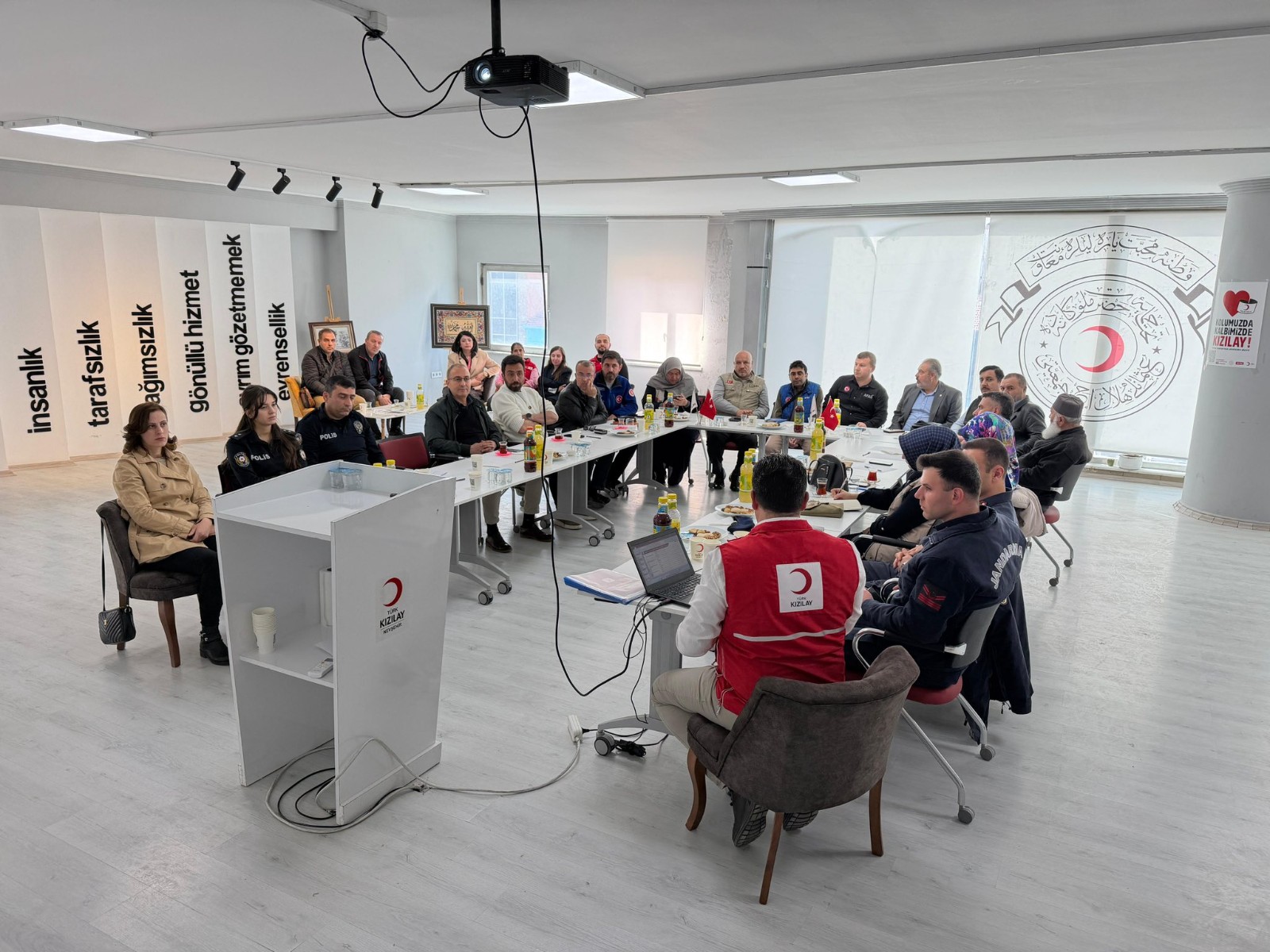 Nevşehir’de Afet Beslenme Hizmetleri Masaya Yatırıldı