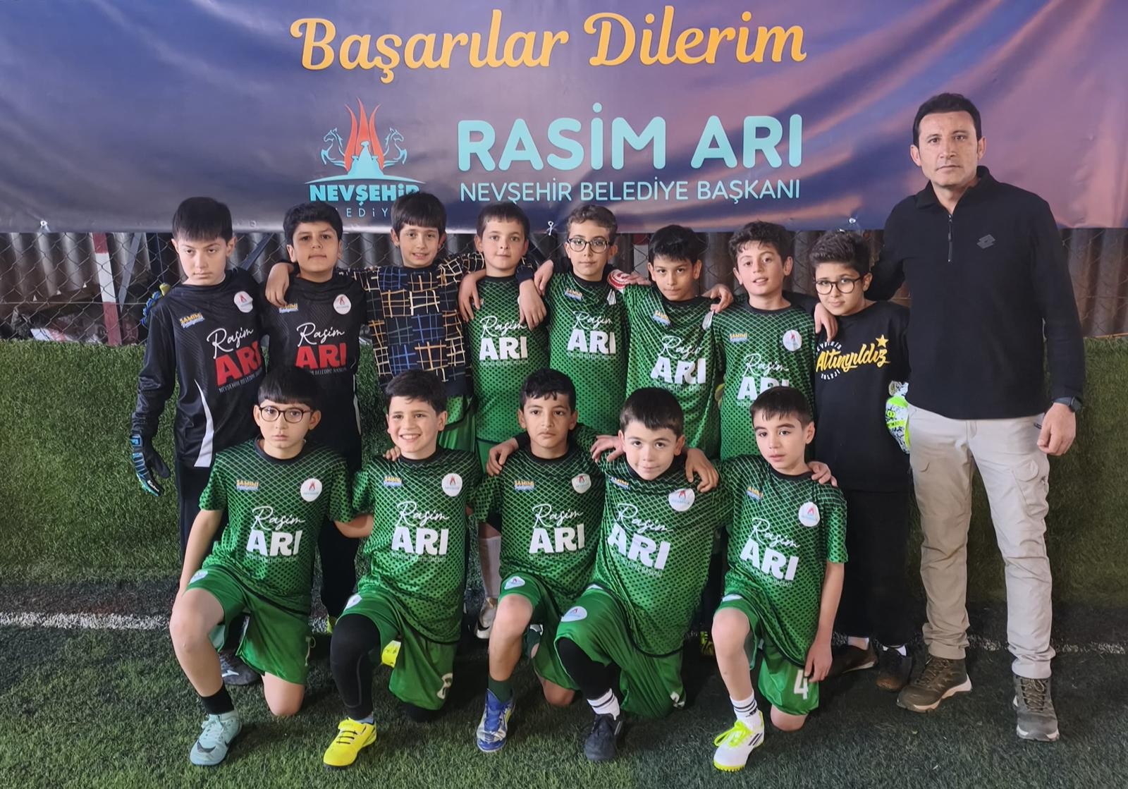 ALTINYILDIZ İLKÖĞRETİM KURUMU FİNALDE!