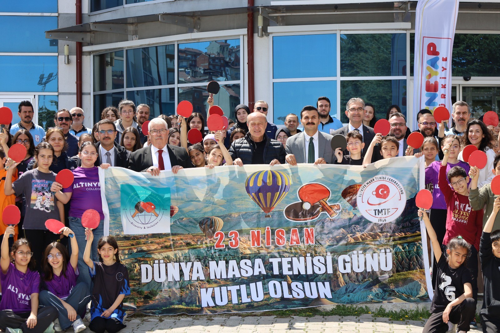 23 Nisan Dünya Masa Tenisi Günü Turnuvası Düzenlendi