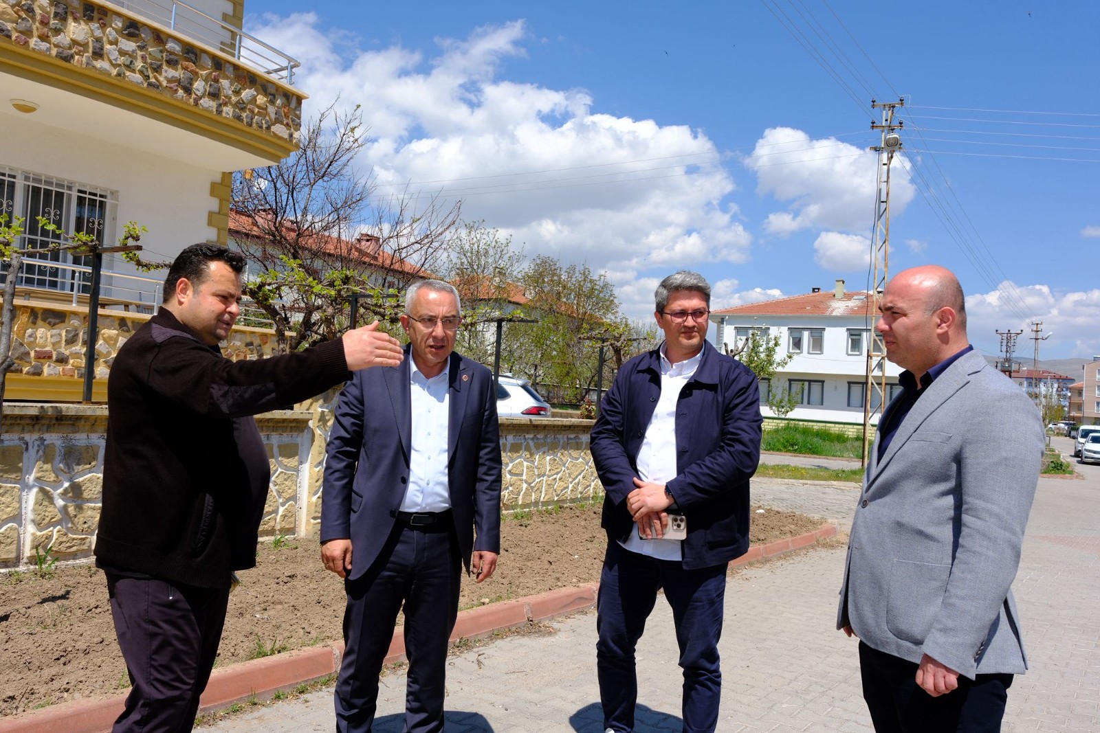 BAŞKAN ÇİFTCİ SAHADA ÇALIŞMALARI YERİNDE İNCELEDİ