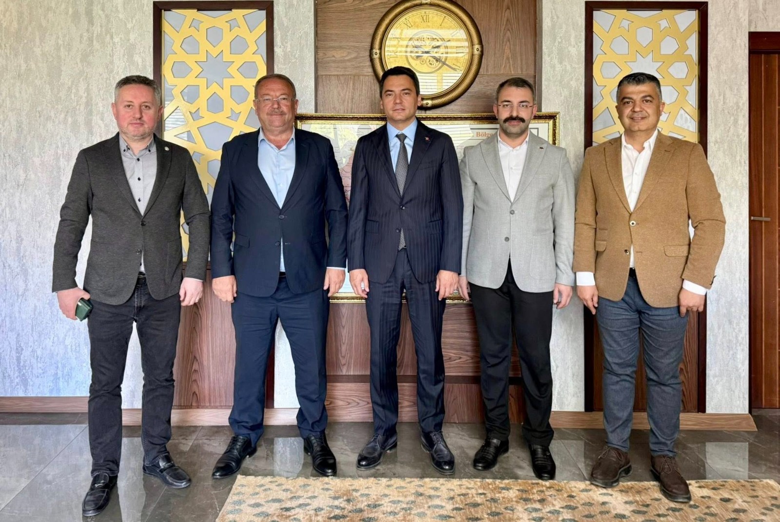 AK Partili Belediye Başkanlarından Karayolları 6. Bölge Müdürü Akyazı’ya Hayırlı Olsun Ziyareti