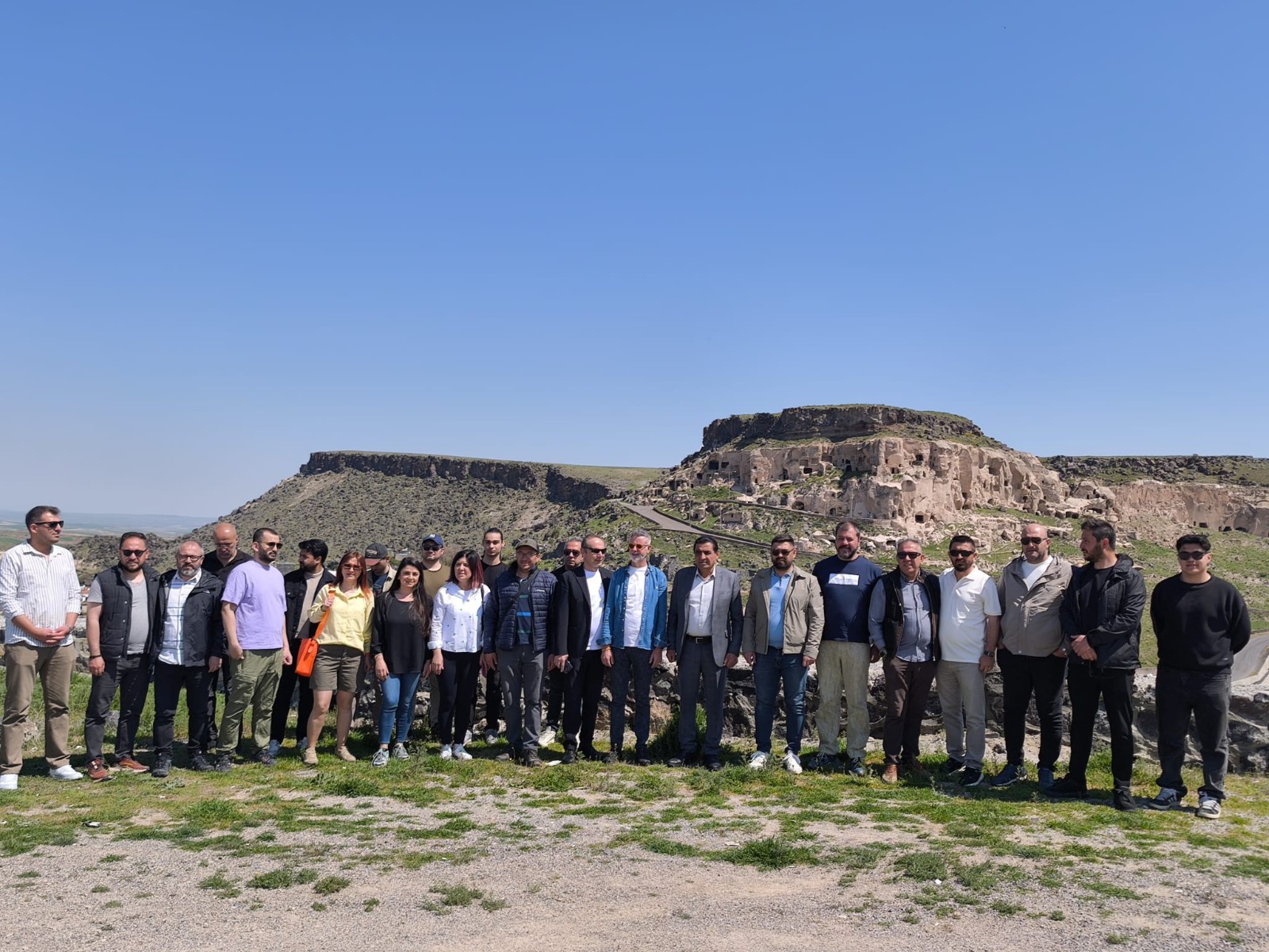 TÜRSAB Kapadokya BTK Yönetici ve Üyeleri,Tatlarin’in Doğal ve Tarihi Merkezlerini Gezdi