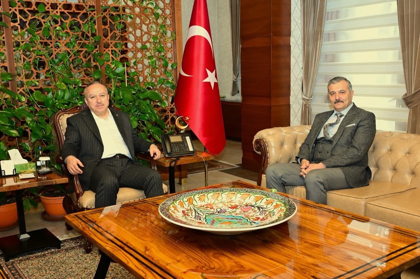 MHP İl Başkanı Doğu’dan Vali Fidan’a Tebrik