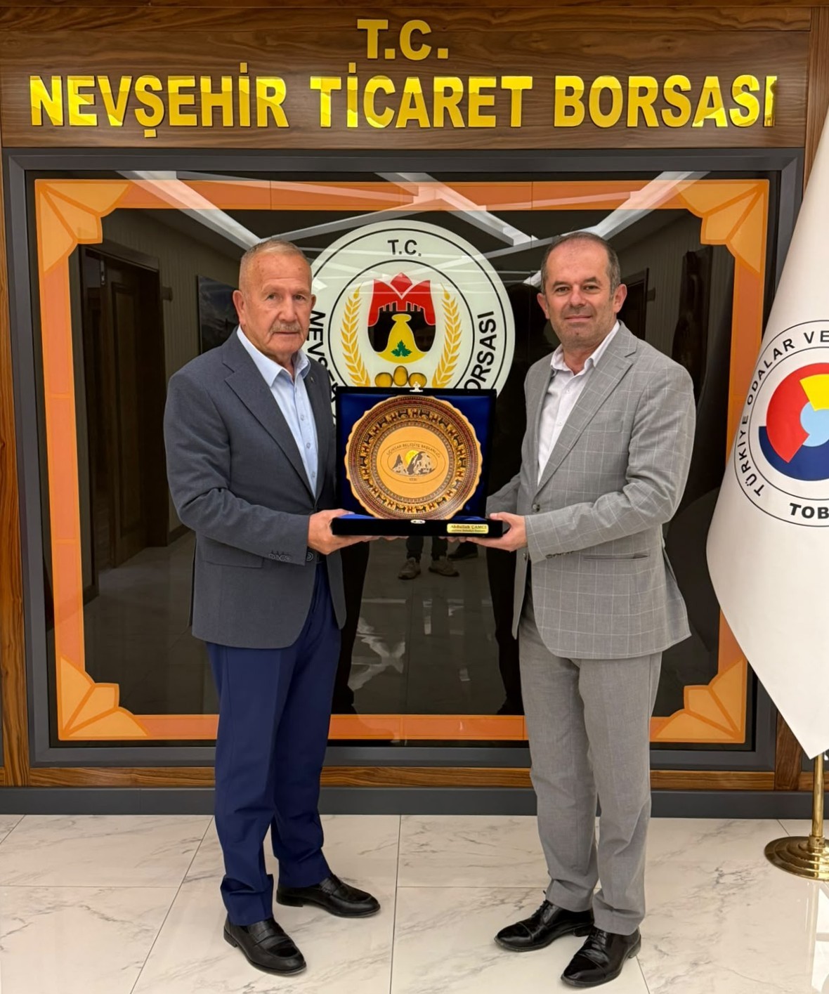 Başkan Çamcı, Başkan Salaş’ı Ziyaret Etti