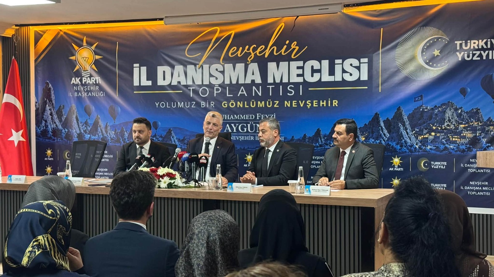Bakan Bolat AK Parti İl Danışma Meclisi’nde