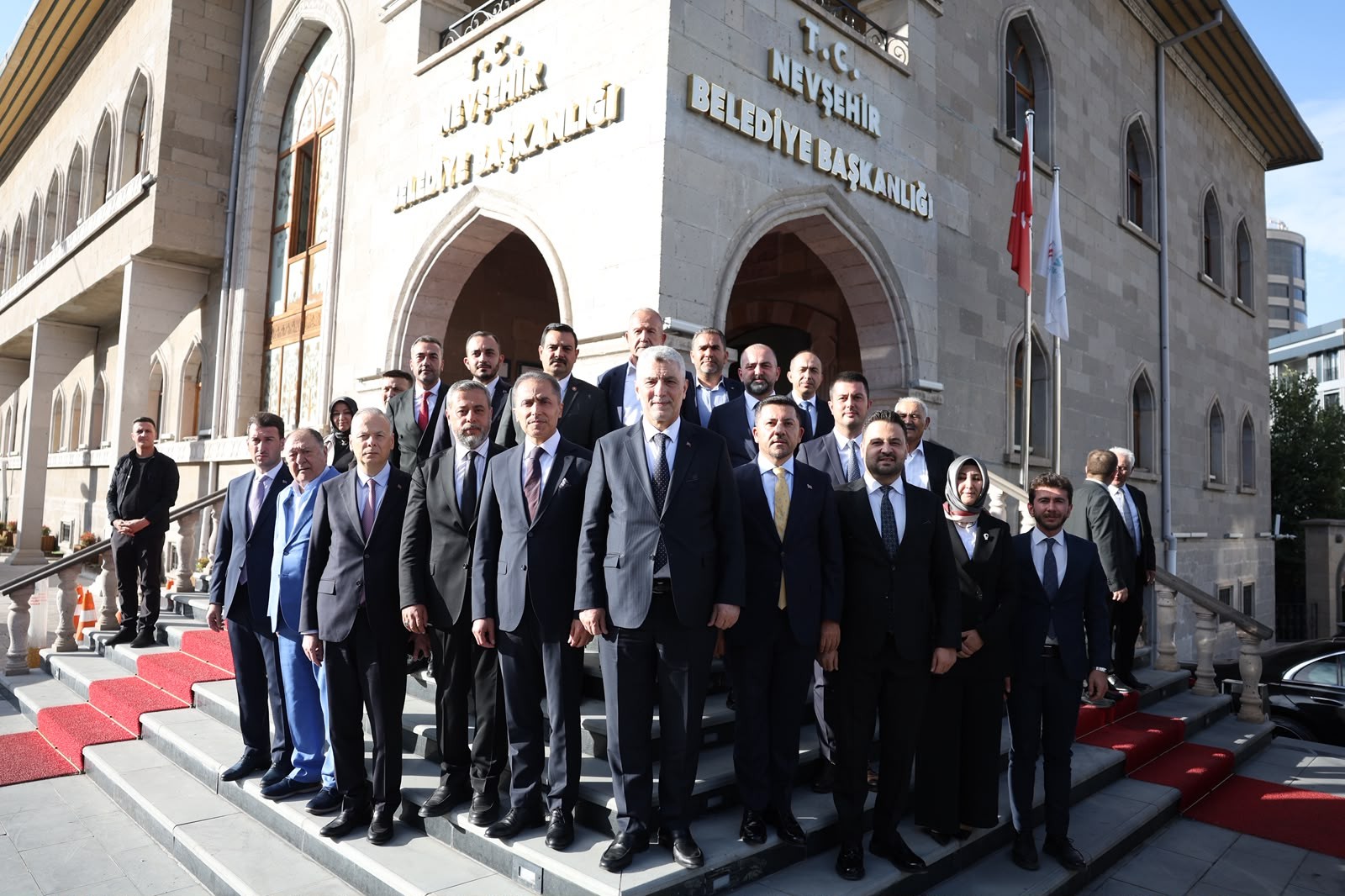 Ticaret Bakanı Ömer Bolat'tan Nevşehir Belediyesi'ne Ziyaret