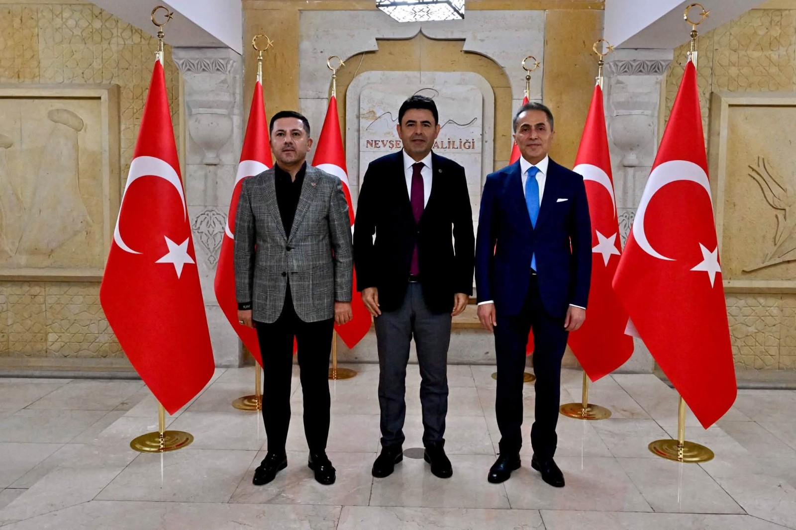 Bakan Yardımcısı Boyraz Vali Kök’ü Ziyaret Etti