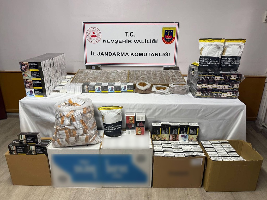 NEVŞEHİR’DE KAÇAK TÜTÜN OPERASYONU: 23 BİN MAKARON ELE GEÇİRİLDİ