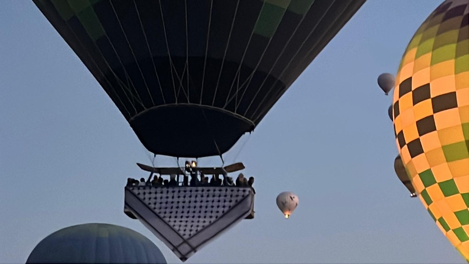 Kapadokya’da Balonlar Gazze İçin Havalandı