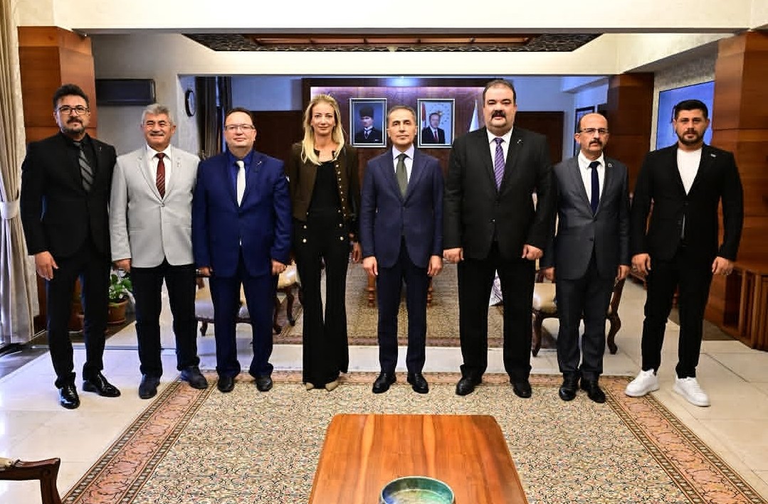 A Parti Heyetinden Vali Hüseyin Kök’e Hayırlı Olsun Ziyareti