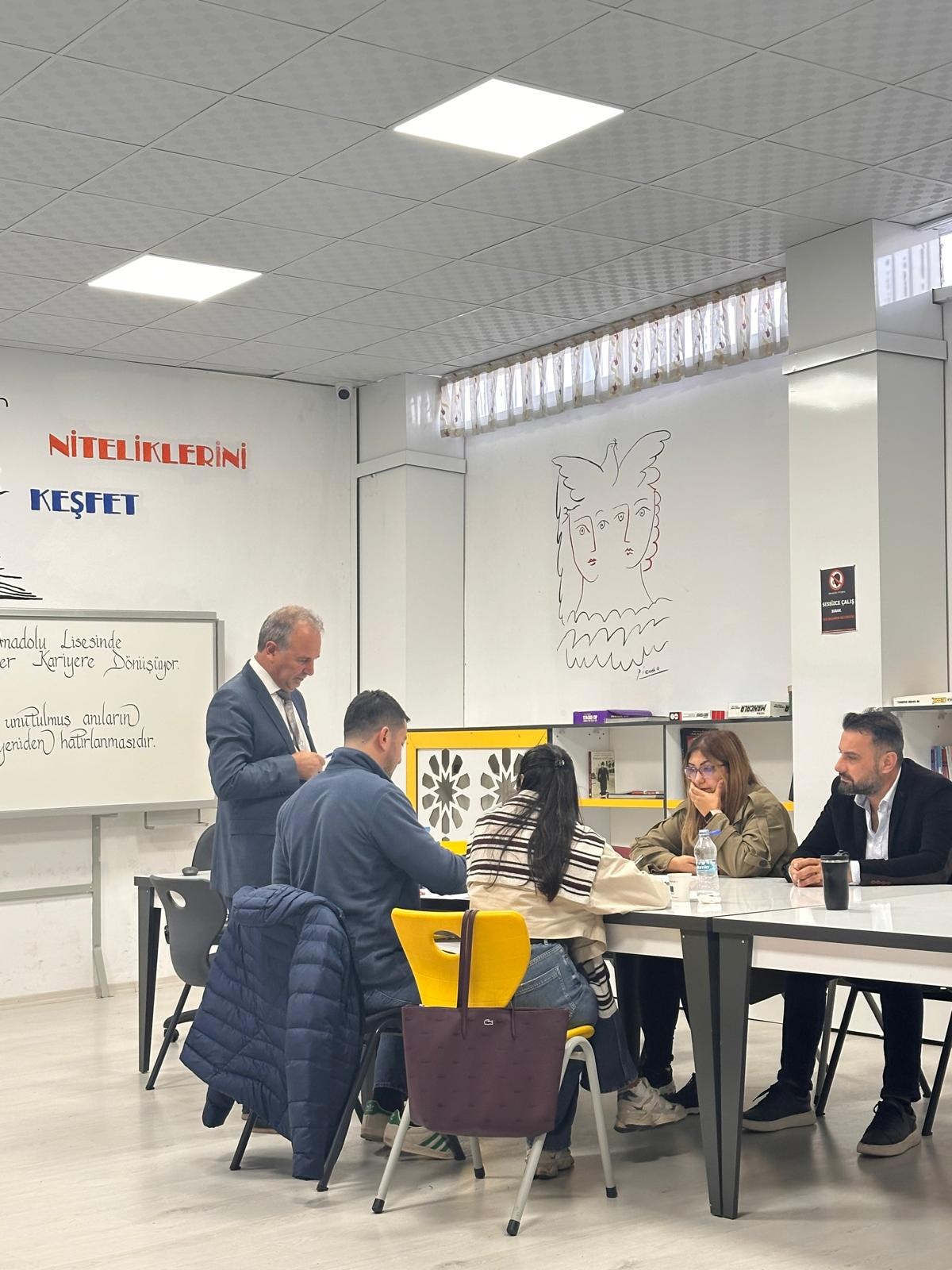 TÜBİTAK 2204-A ve 2204-B Proje Yazma Eğitimi Gerçekleştirildi