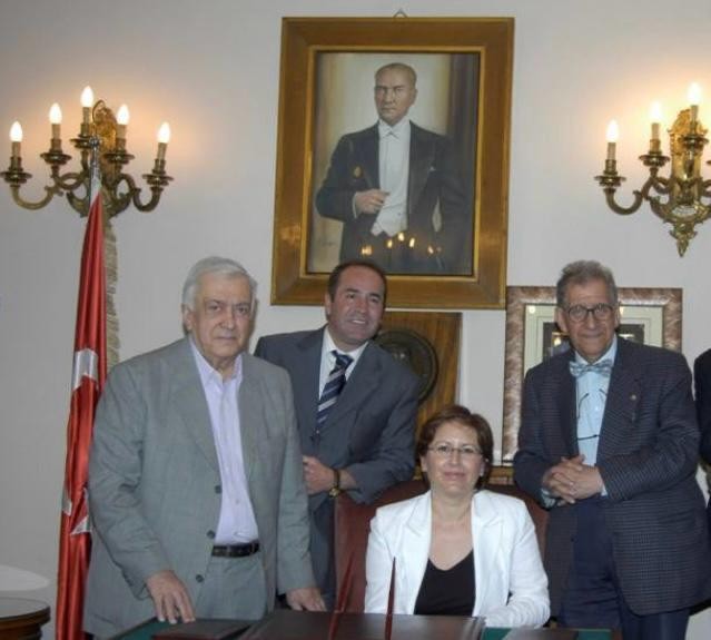 ÖDEMİŞ’TEN SEMİH BALCIOĞLU’NA VEFA