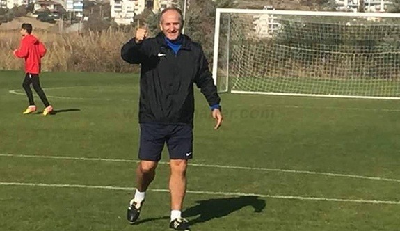 Nevşehir spor teknik direktörü Mesut Demiroviç basın açıklaması yaptı