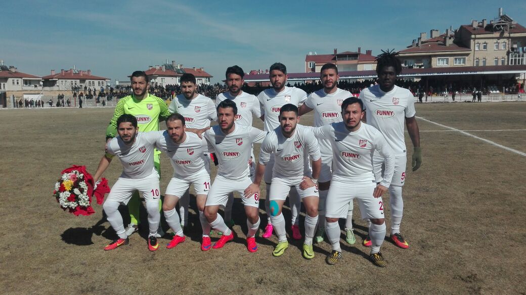 Nevşehir spor sahasında 3-0 kazandı