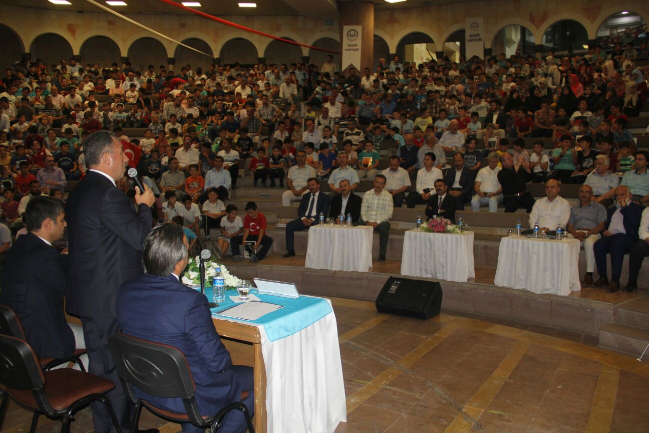 İL MÜFTÜLÜĞÜNDEN 15 TEMMUZ, DİN VE DEĞERLERİMİZ KONULU PANEL DÜZENLENDİ