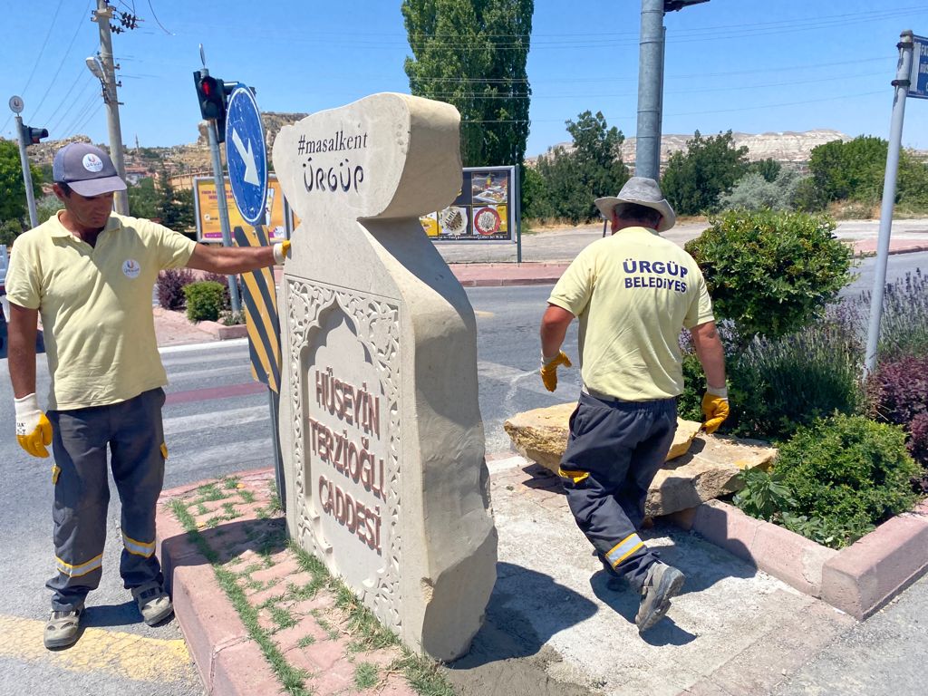 ÜRGÜP’TE BAYRAM ÖNCESİ KÖŞE BUCAK TEMİZLİK