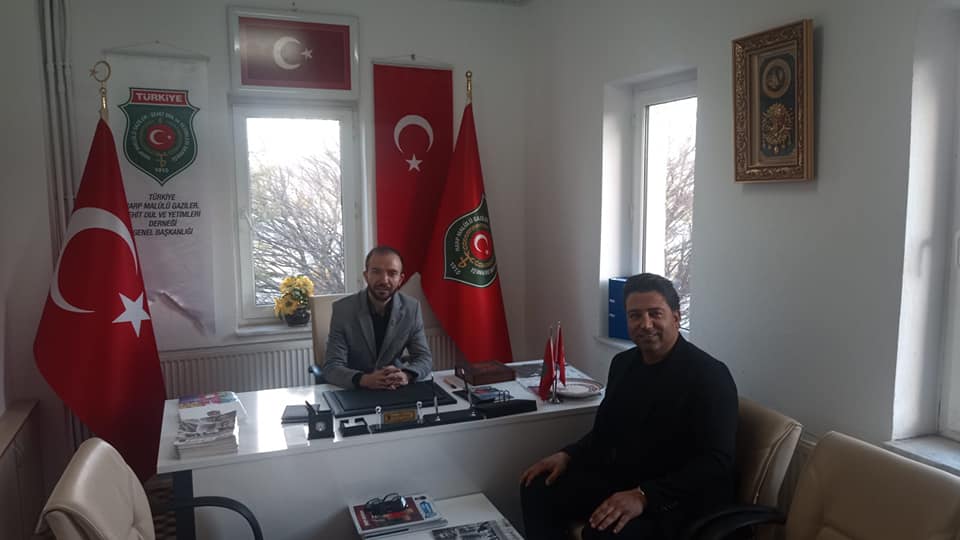 AK Parti Nevşehir Milletvekili Aday Adayı Vural, AK Parti Derinkuyu Teşkilatını ve Afrin Gazisi Didinmez’i ziyaret etti