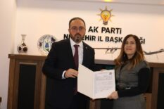 Göğüs Hastalıkları Uzmanı Dr. Fatma Çömçe, AK Parti Nevşehir Milletvekili aday adayı başvurusunu yaptı