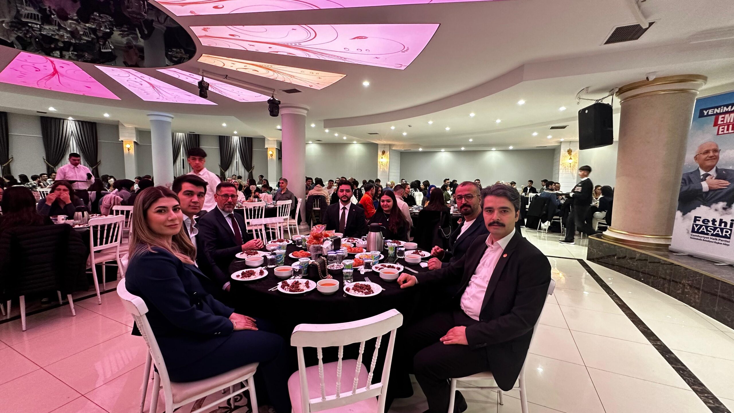 Genç Nevşehirliler Derneği Geleneksel İftar Programı Düzenlendi