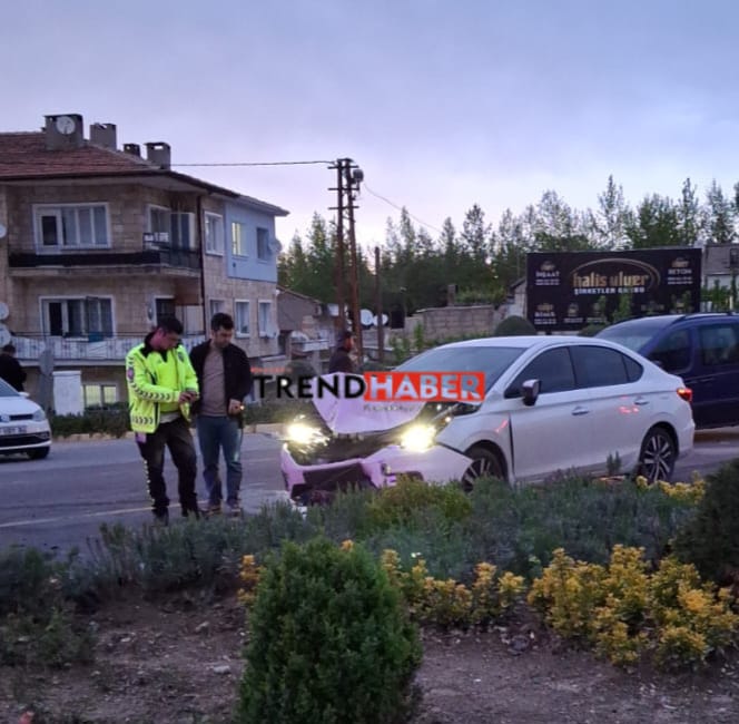 Karabacak çeşmesi yakınlarında meydana gelen kazada 3 kişi yaralandı.