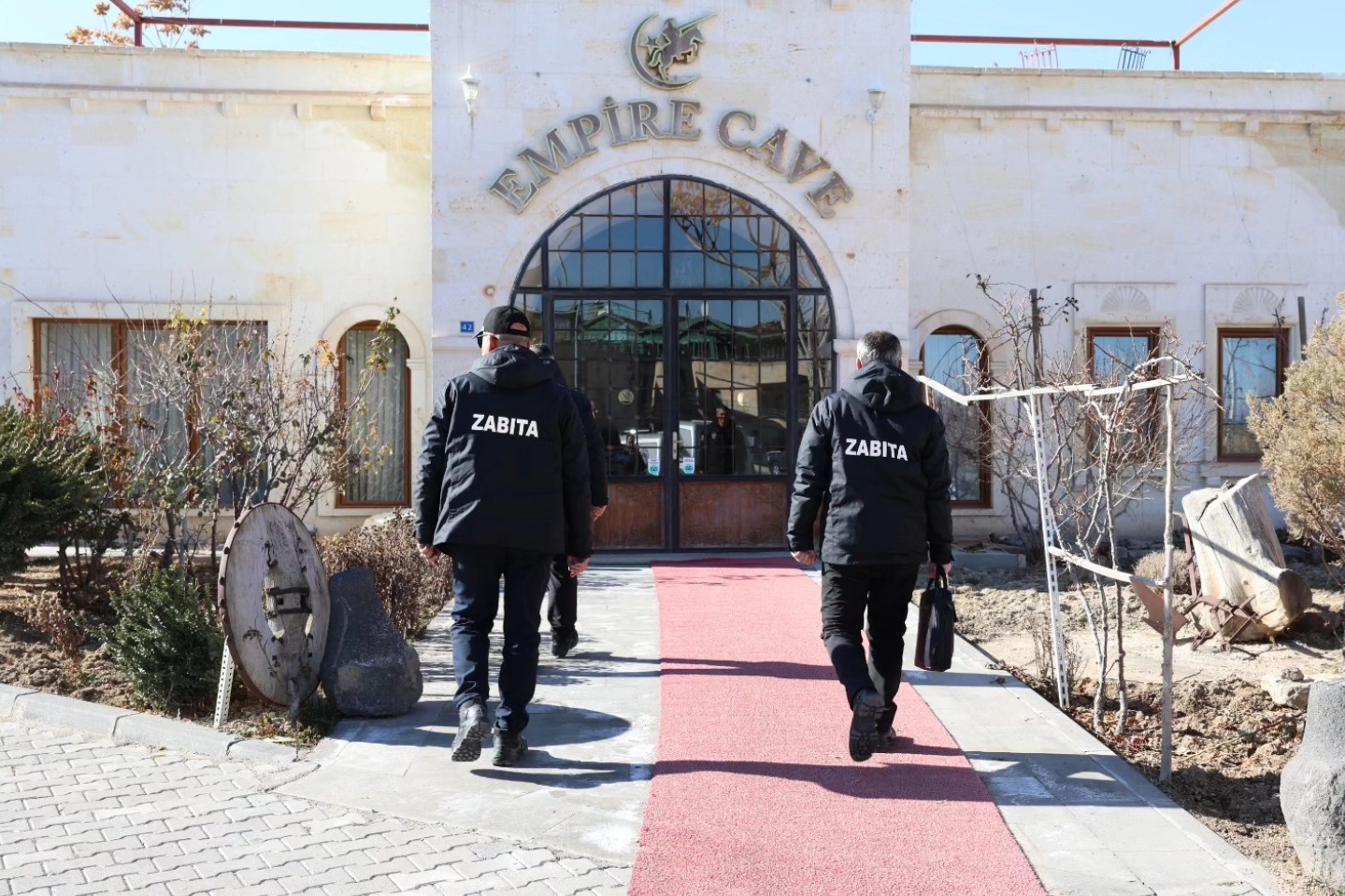 GÖREME’DE KONAKLAMA TESİSLERİNE ZABITA DENETİMİ