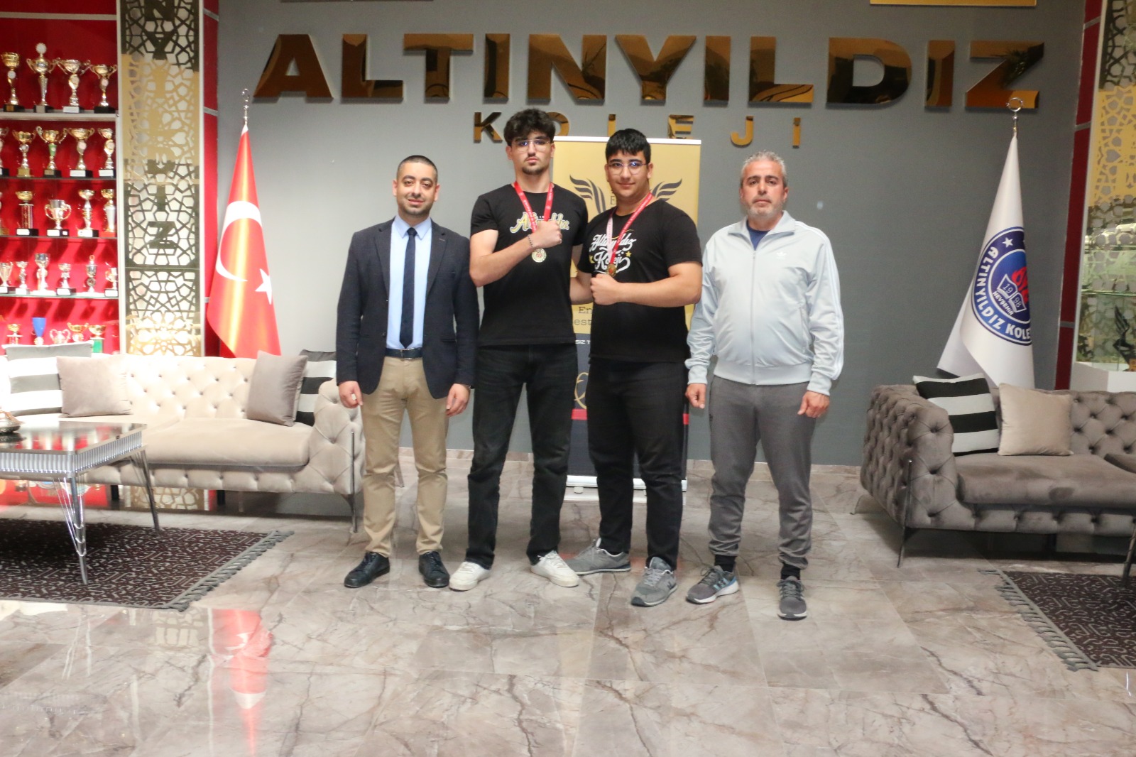 ALTINYILDIZ KOLEJİ FEN LİSESİ ÖĞRENCİLERİ  BOKS MÜSABAKALARINDA  NEVŞEHİR ŞAMPİYONU