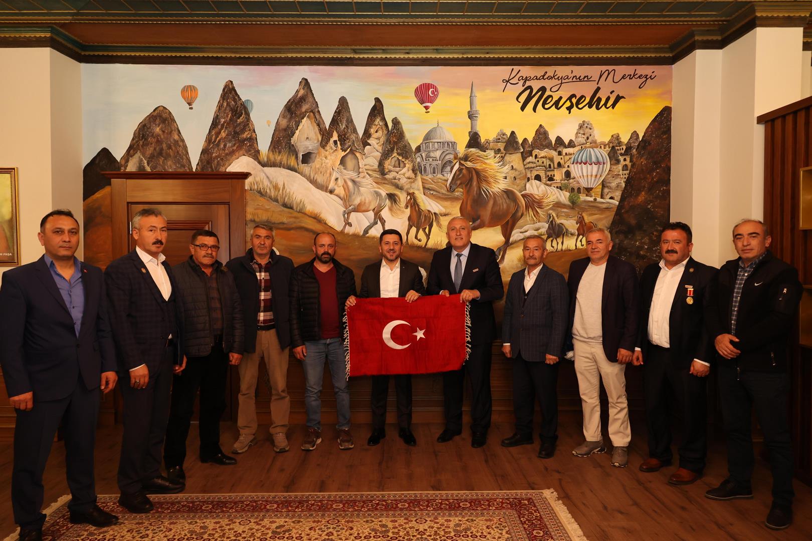 BELEDİYE BAŞKANI ARI;  “ŞEHİT AİLELERİNİN VE GAZİLERİMİZİN HER ZAMAN YANINDAYIZ”