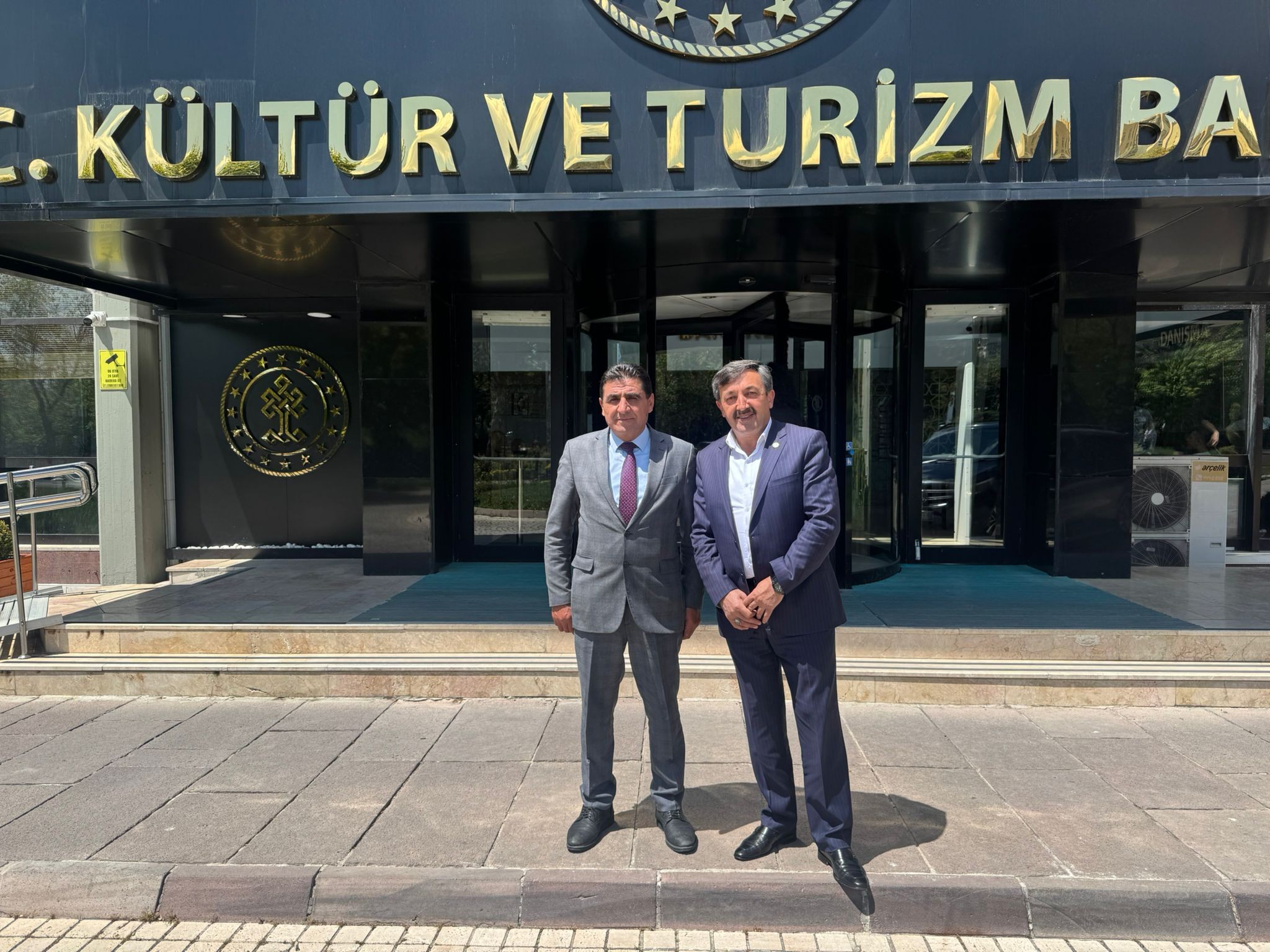 Acıgöl ve Tatlarin Belediye Başkanları Ankara’da Temaslarda Bulundu