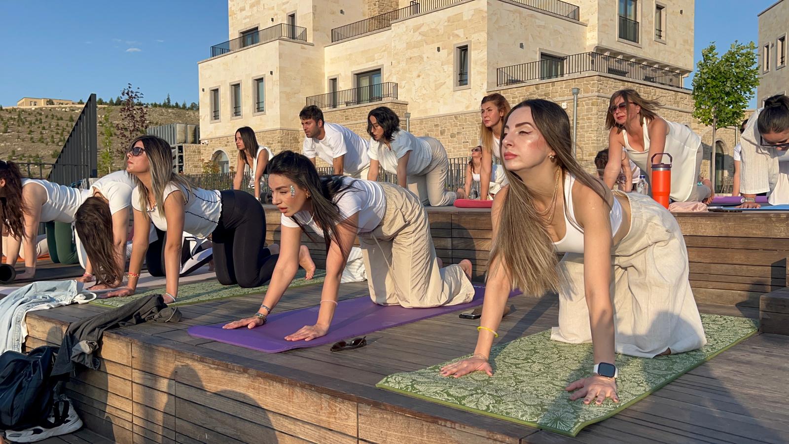Hindistan’ın Ankara Büyükelçiliği’nden Kapadokya’da Yoga Etkinliği