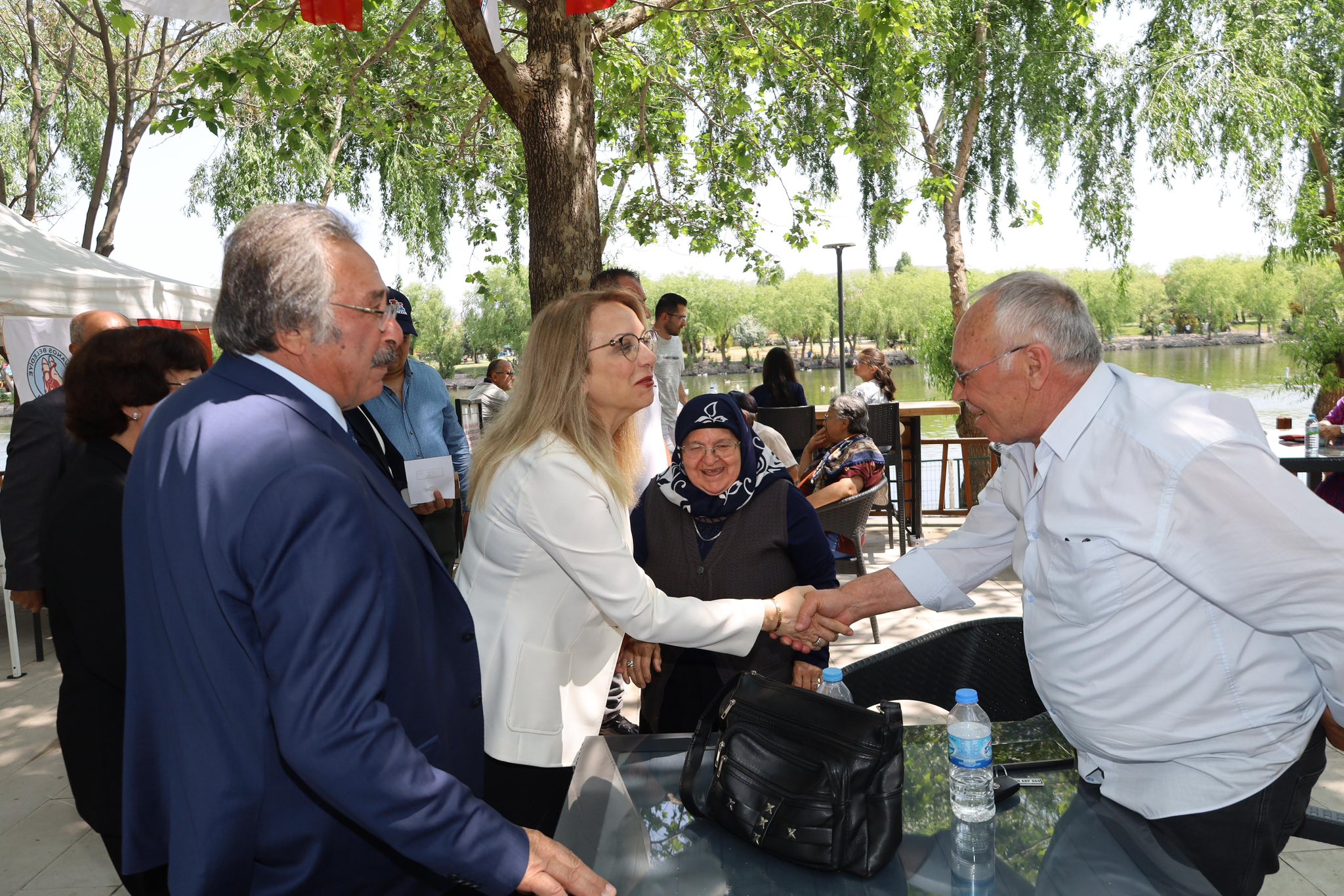MHP GRUP BAŞKANVEKİLİ KILIÇ, AVANOS’DA VATANDAŞLARLA BAYRAMLAŞTI