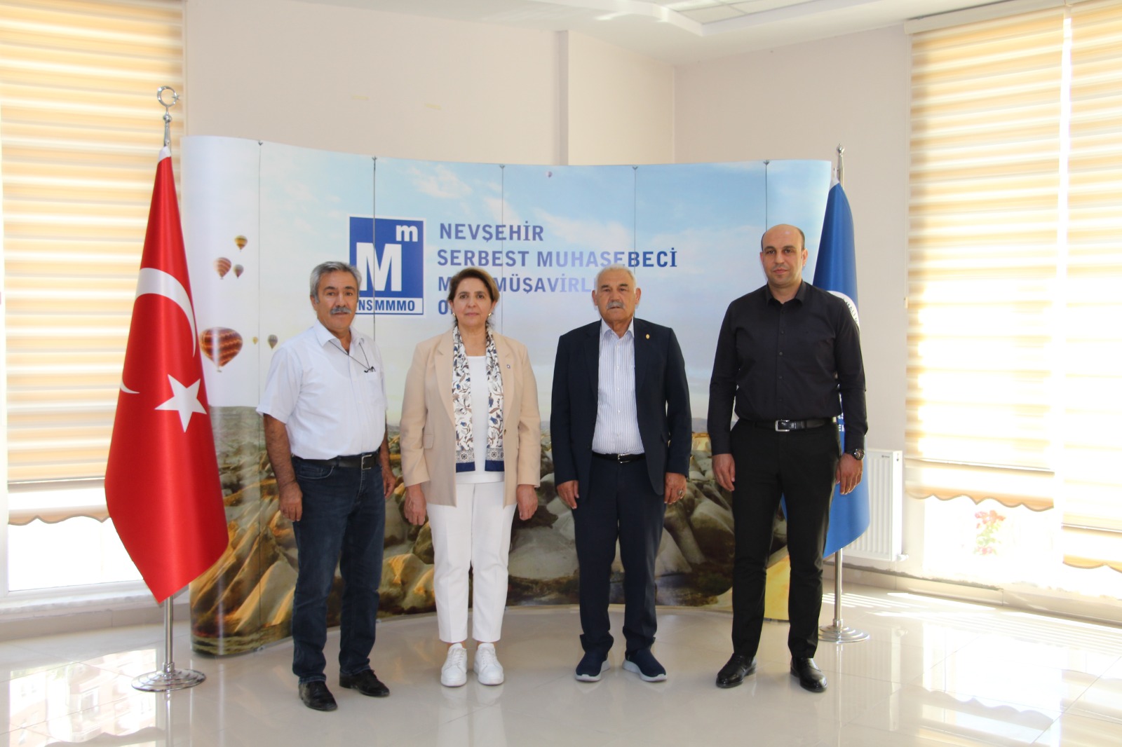 NEVESOB BAŞKANI PINARBAŞI’DAN SMMMO BAŞKANI SAYIN’A  HAYIRLI OLSUN ZİYARETİ