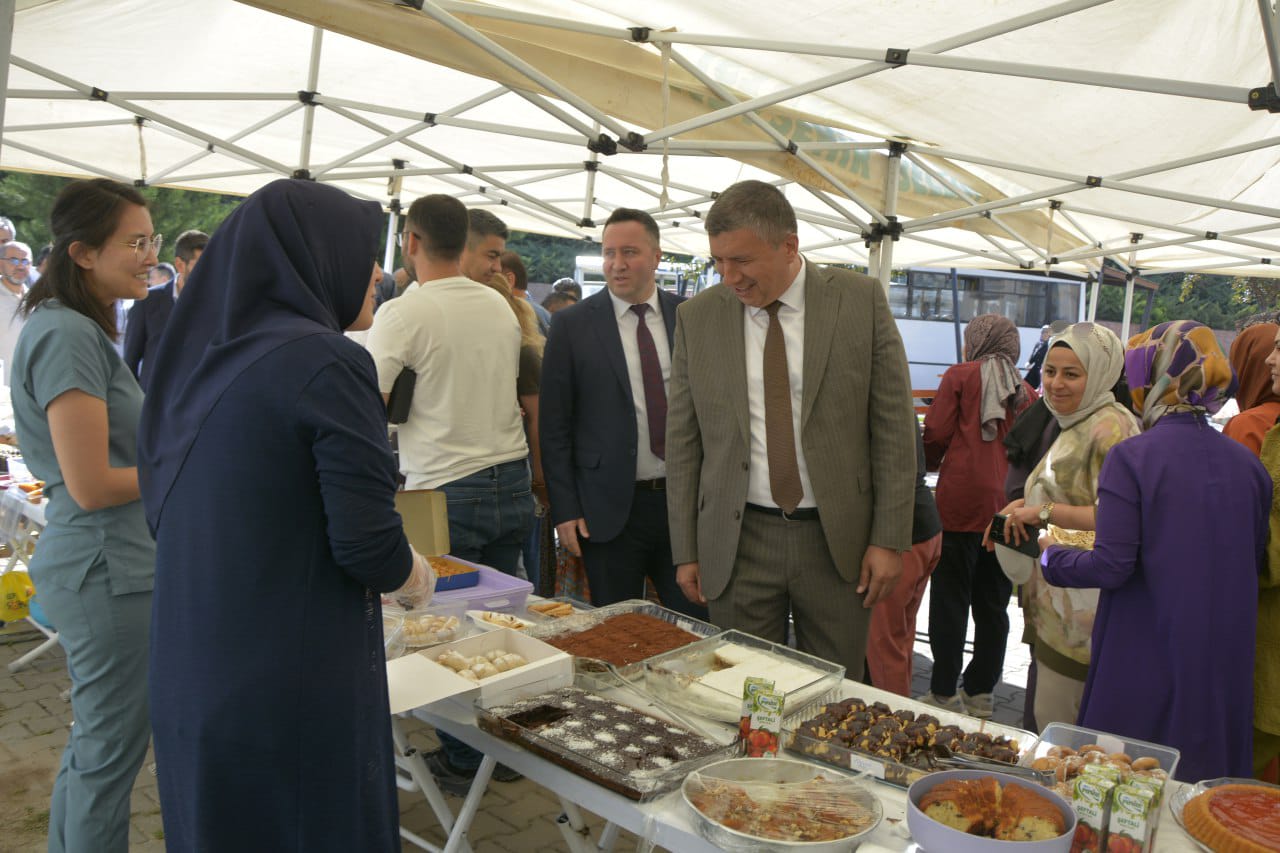 Nevşehir Devlet Hastanesi’nde Filistin’e Destek Kermesi Düzenlendi