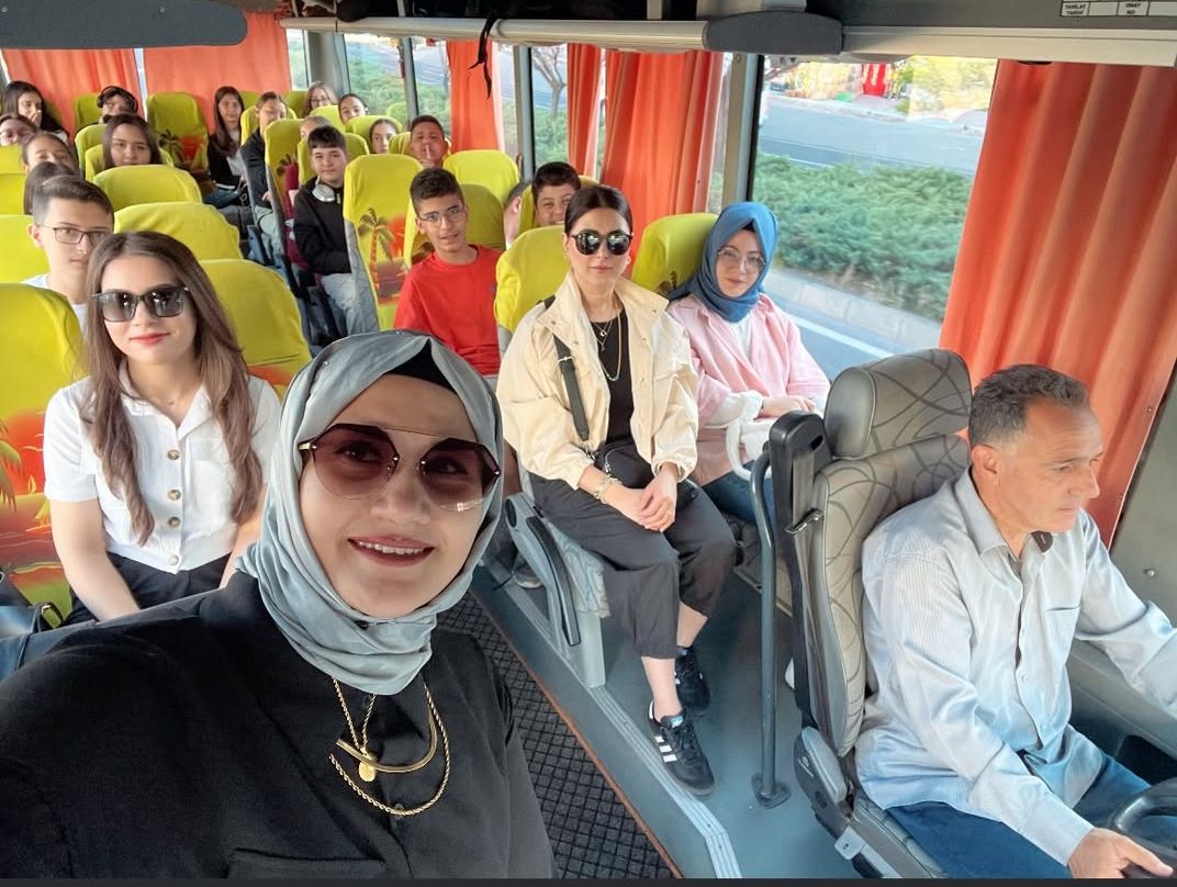 NARLI ÖĞRENCİLER, ANKARA YOLUNDA