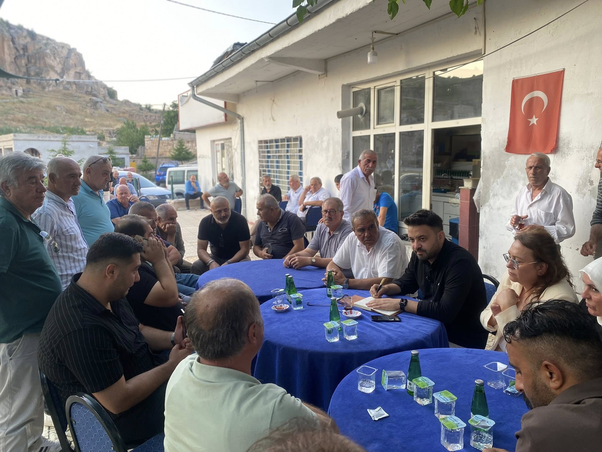Sadece Halkı Dinlemek Değil, Meseleleri Yerinde Gözlemlemek ve Ona Göre Çare Üretmek Gerekir