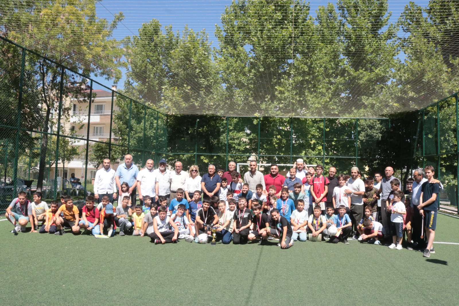 YAZ KURAN KURSLARINA KATILAN ÖĞRENCİLER ARASINDA İRFAN FUTBOL TURNUVASI
