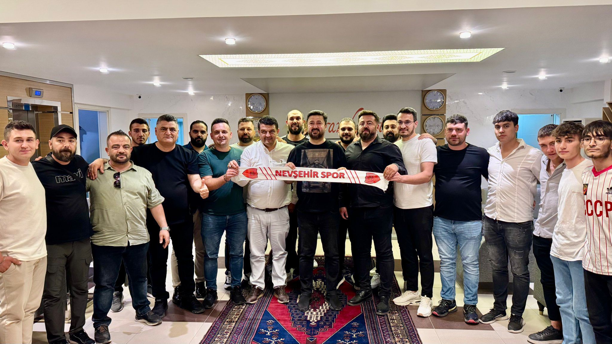 Milletvekili Emre Çalışkan, Meterisliler Taraftar Grubu ile Bir Araya Geldi