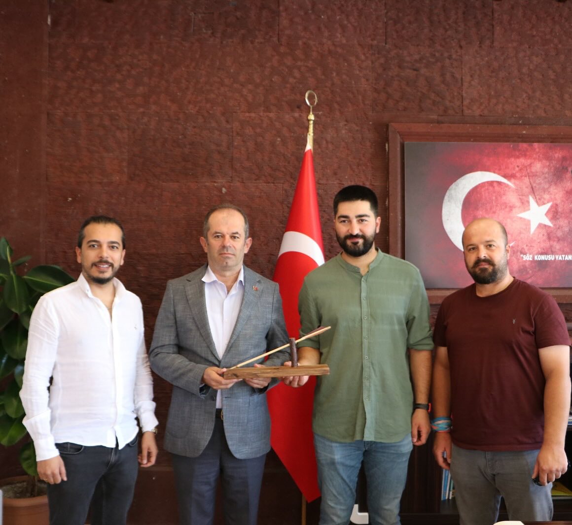 Gökbörü Okçuluk Kulübü Yöneticileri Başkan Çamcı’yı Ziyaret Etti
