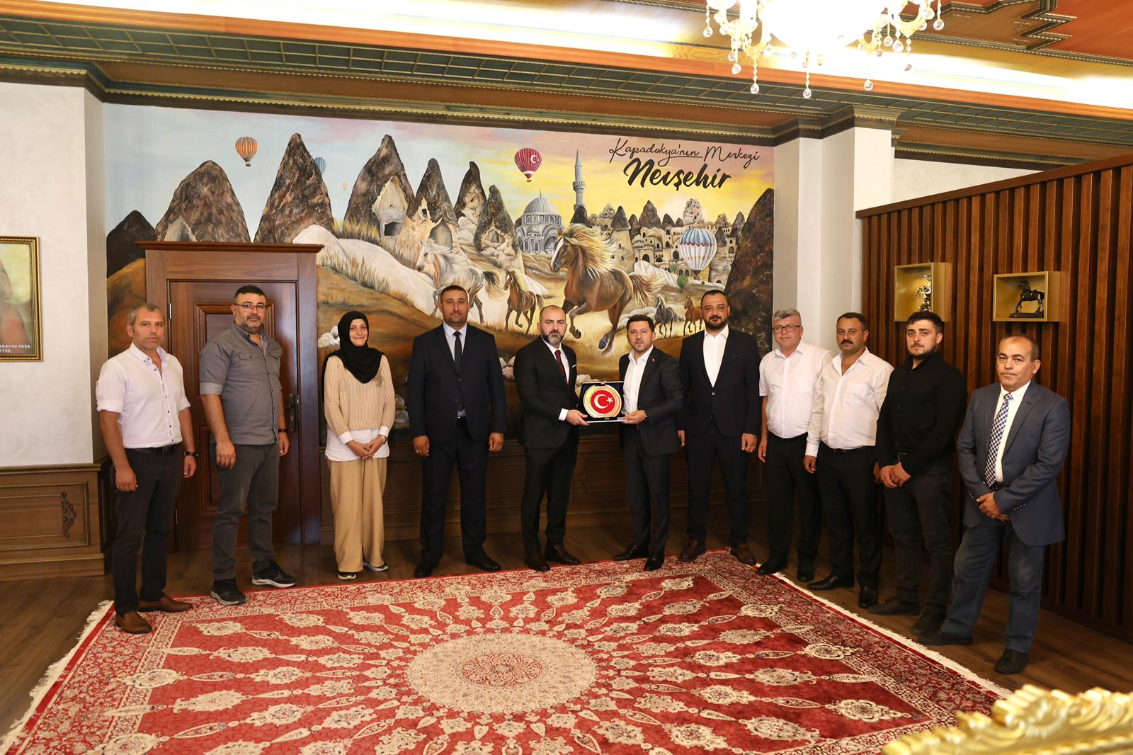 Hizmet-İş Sendikası’ndan Nevşehir Belediyesi’ne Ziyaret