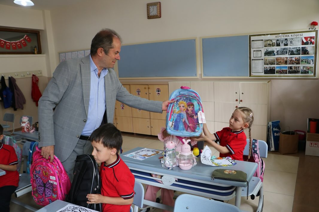 Başkan Çamcı, Yeni Eğitim-Öğretim Dönemini Tebrik Etti
