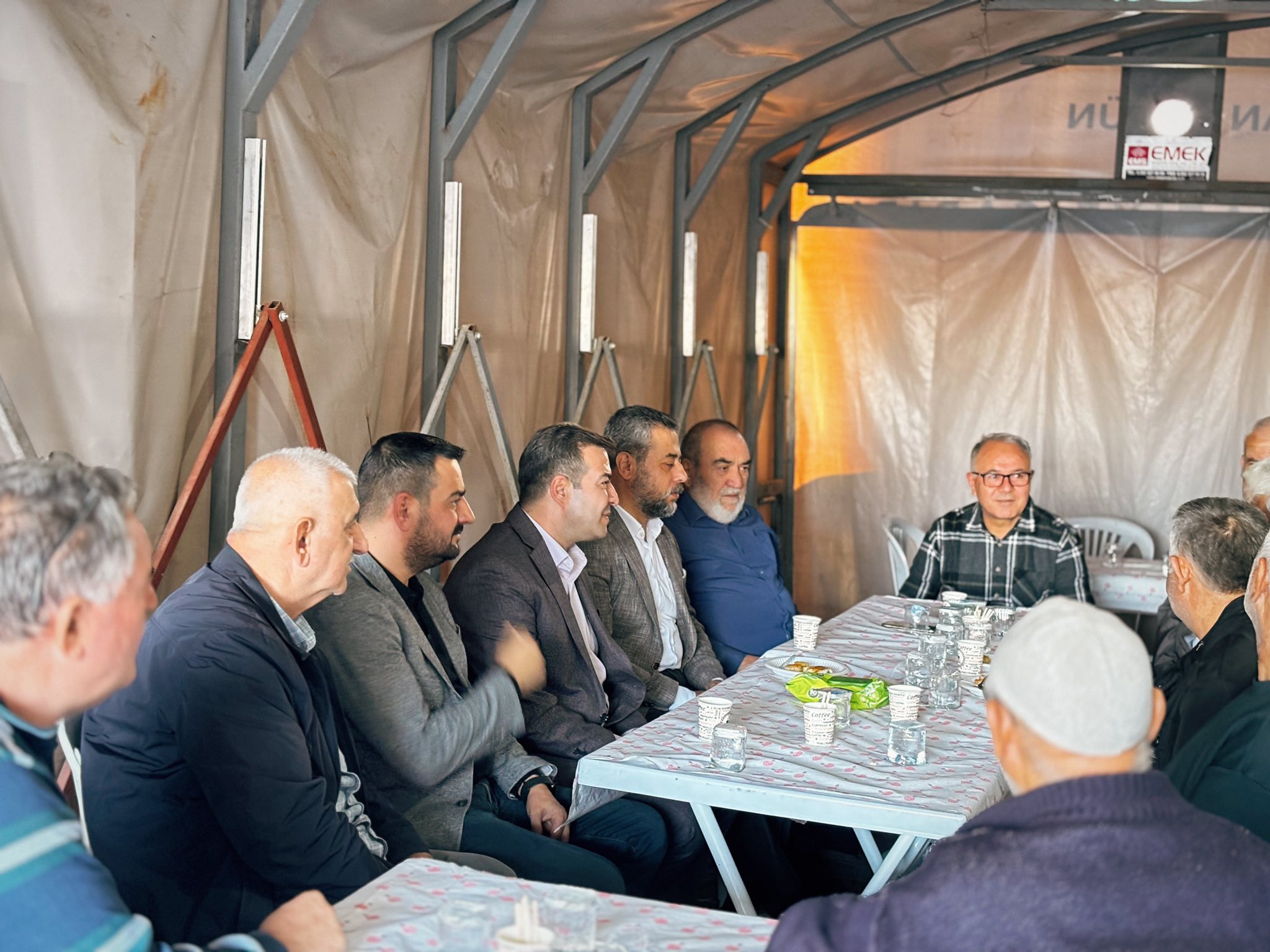 Özgün,  Acer ve Feralan Ailesine Taziyede Bulundu