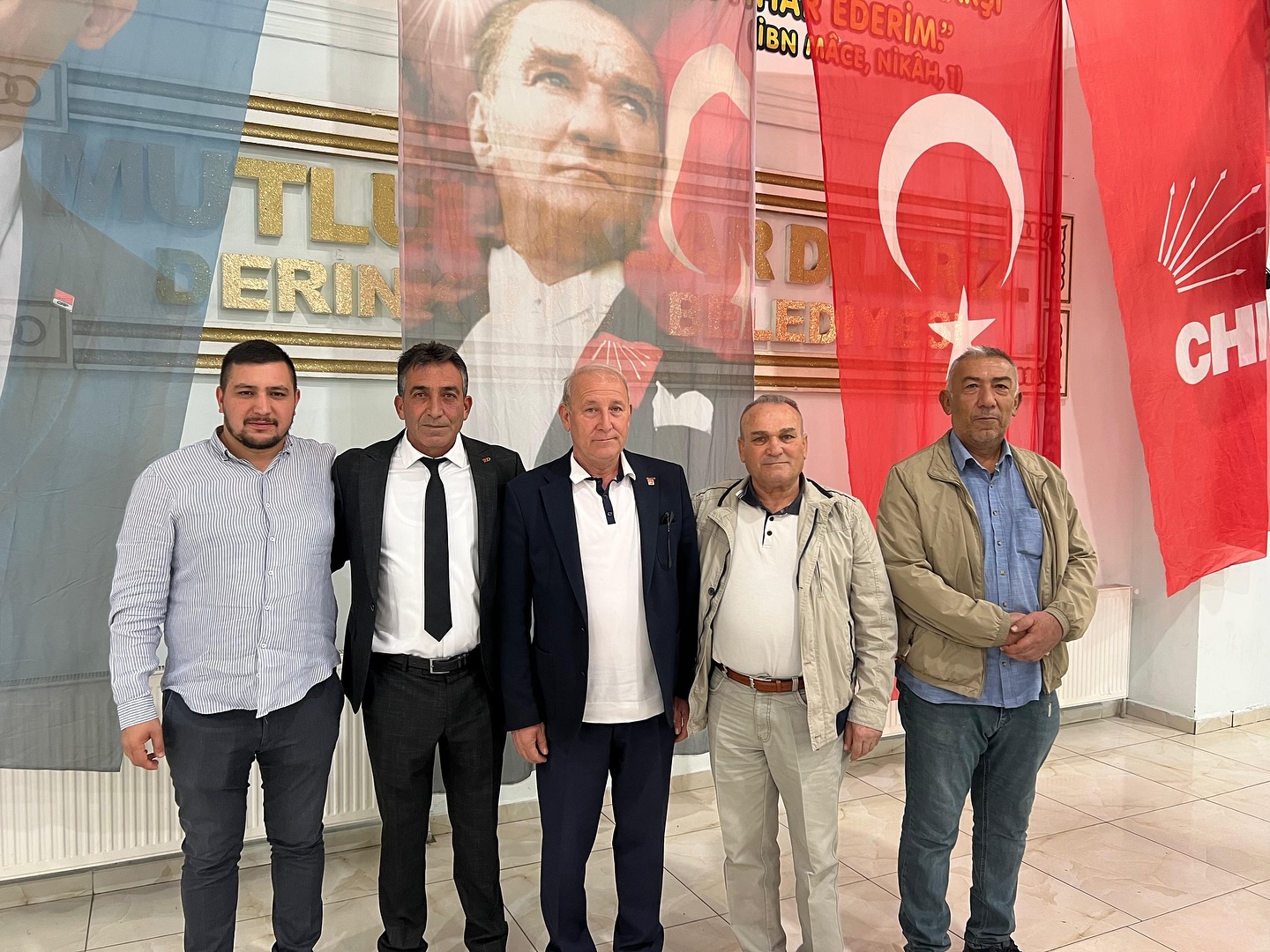 GÜLEN’DEN, GÜVEN TAZELEYEN CHP DERİNKUYU İLÇE BAŞKANI BARUT’A KUTLAMA