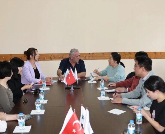 Güney Kore   Goyang Belediyesi Heyeti,Başkan Eren’i Ziyaret Etti
