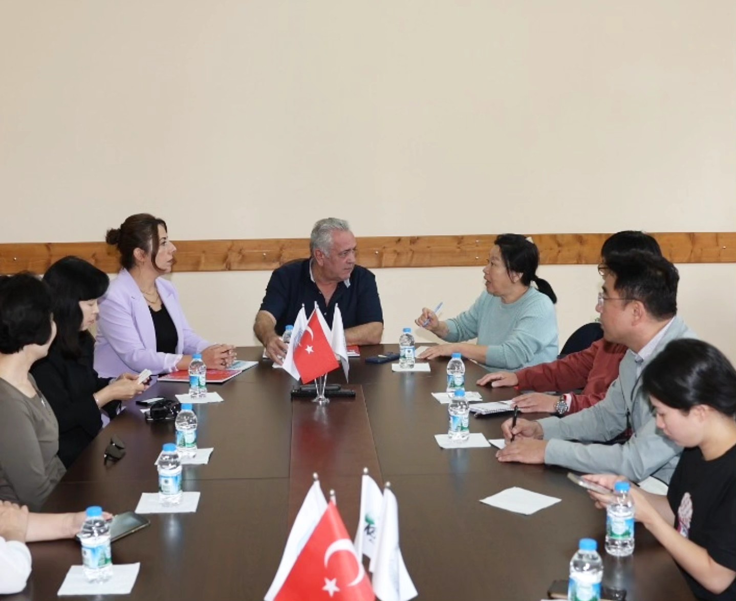 Güney Kore   Goyang Belediyesi Heyeti,Başkan Eren’i Ziyaret Etti