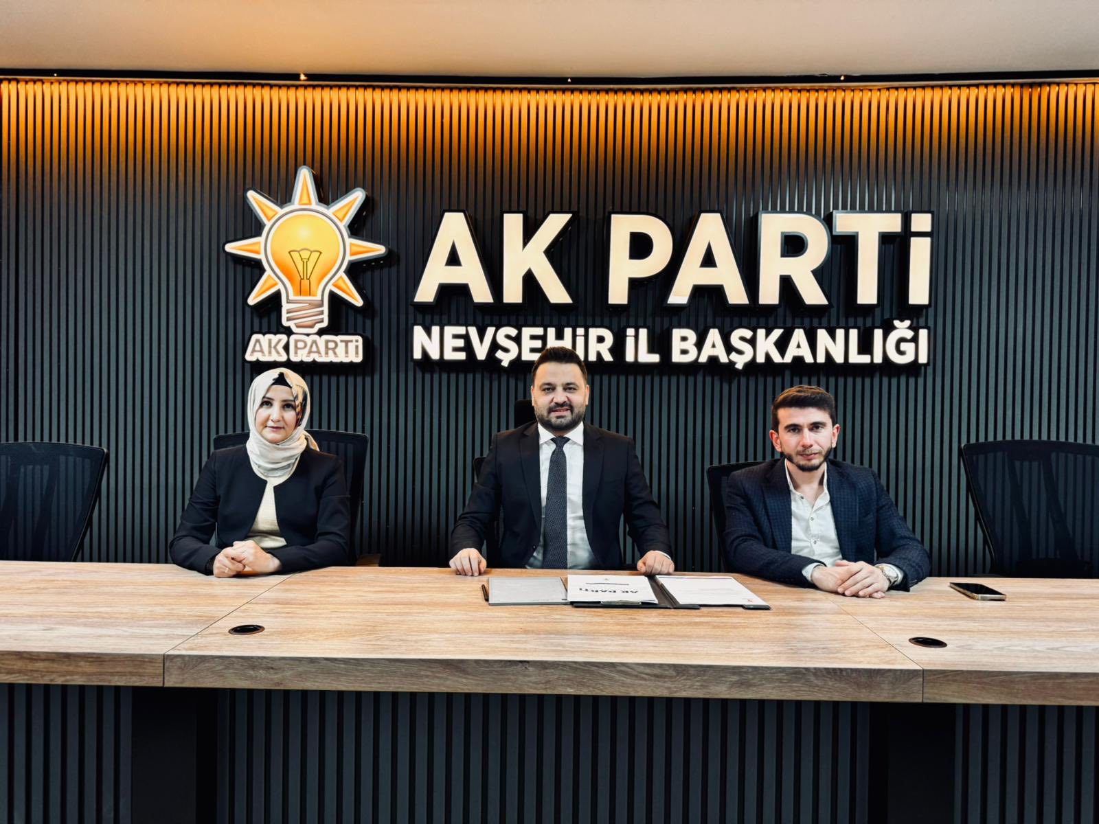 AK PARTİ HAFTALIK YÖNETİM KURULU TOPLANTISINI YAPTI