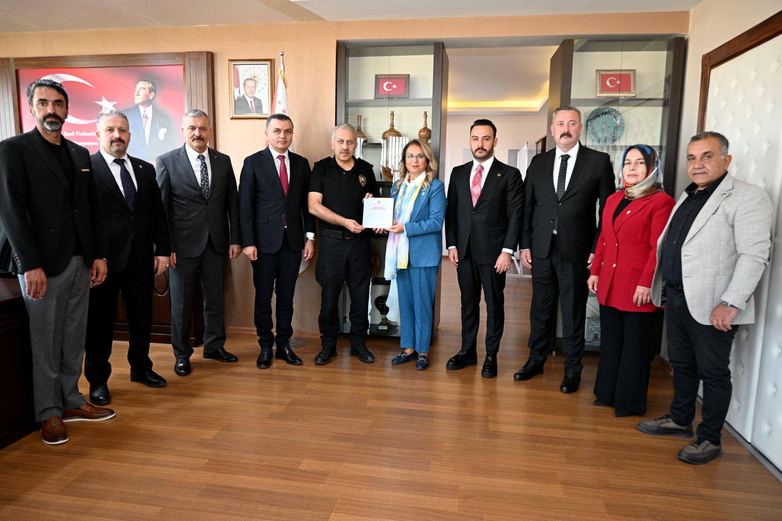 MHP Heyetinden Emniyet Müdürü Karaman’a Ziyaret